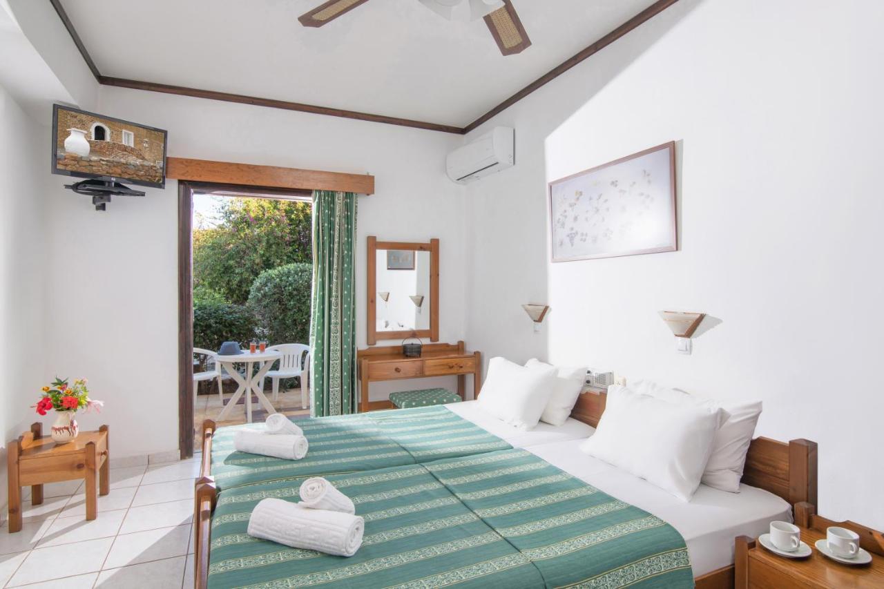 Iliostasi Beach Apartments Hersonissos  Eksteriør billede