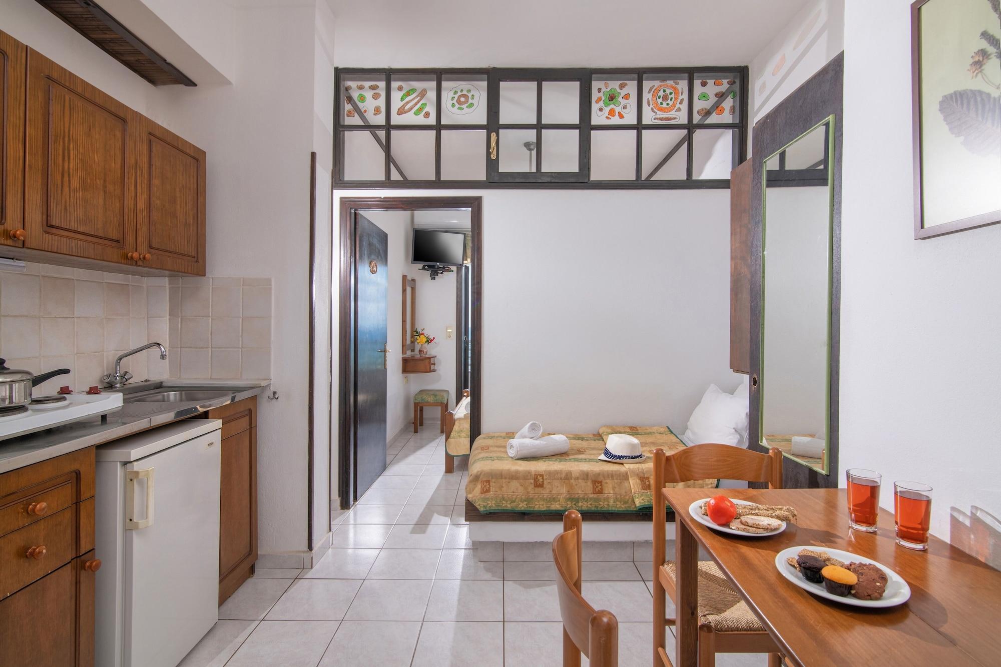 Iliostasi Beach Apartments Hersonissos  Eksteriør billede
